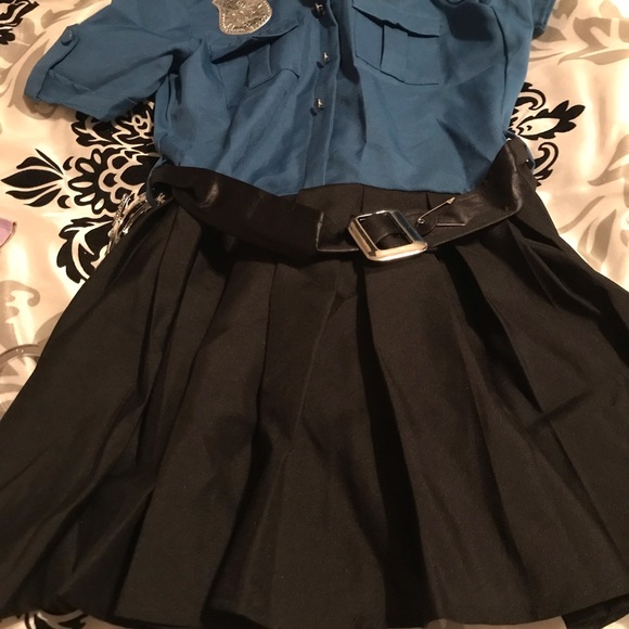 Police officer costume - Picture 3 of 3